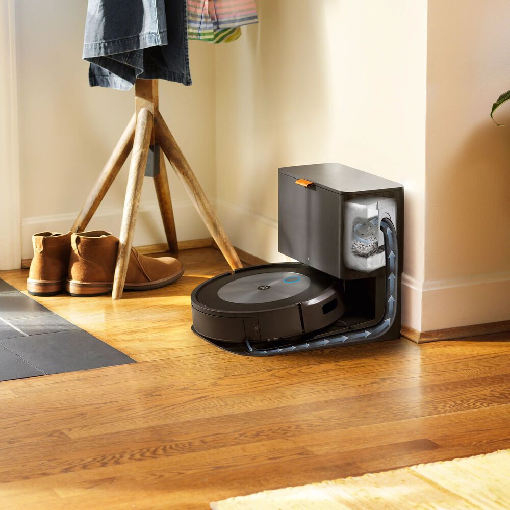 Roomba Combo™ J5+ | Self-Emptying Robot Vacuum & Mop